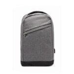 Mochila corporativa gris personalizada con TU LOGO, ideal para empresas – Go Promocionales