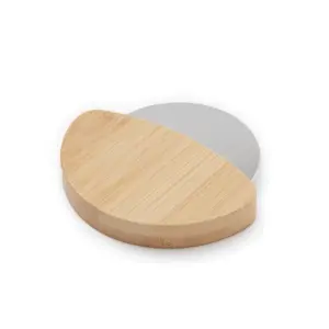 Cortador de pizza con rueda de acero inoxidable y mango de bamboo